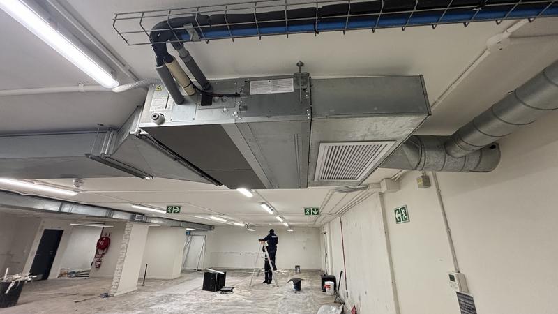 To Let commercial Property for Rent in Gardens Western Cape